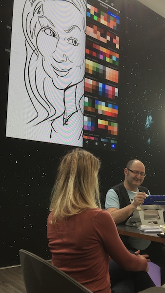 Erol mit iPAd Karikaturen bei SAP in Walldorf